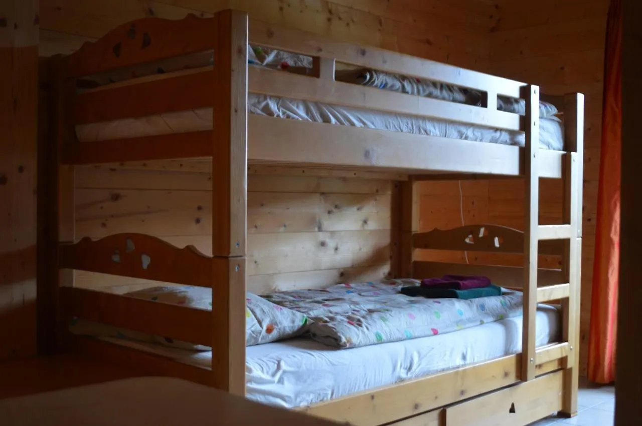 Chalet La Rose Montriond 0*,